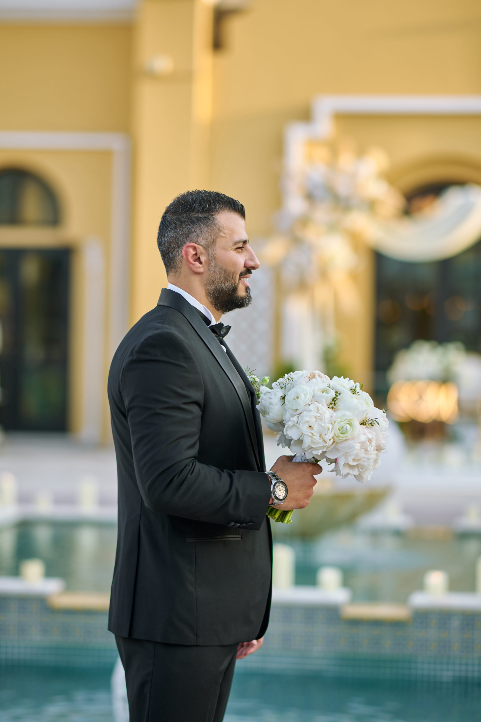 White peony bridal flowers and ceremony styling at a Dubai wedding, by Flower Corner — photo 1162