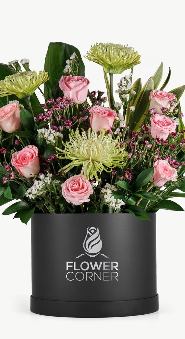 Pink Rose & Green Spider Mum Box