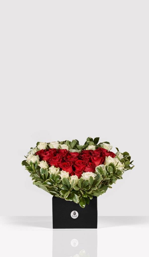 Red & White Rose Heart Box