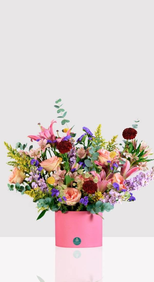 Golden Elegance Flower Box