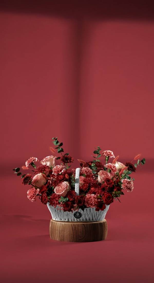 Blushing Beauty Basket