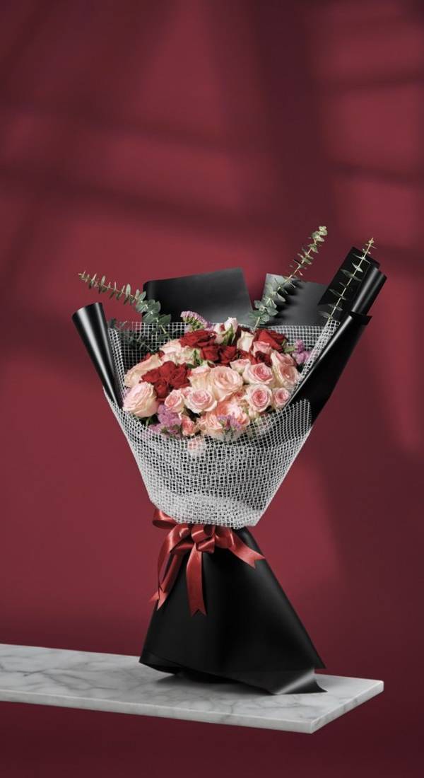 Blush & Red Rose Bouquet in Black Wrap