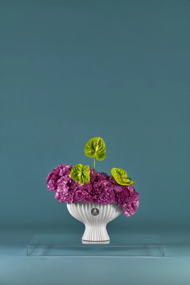 Magenta hydrangea pedestal