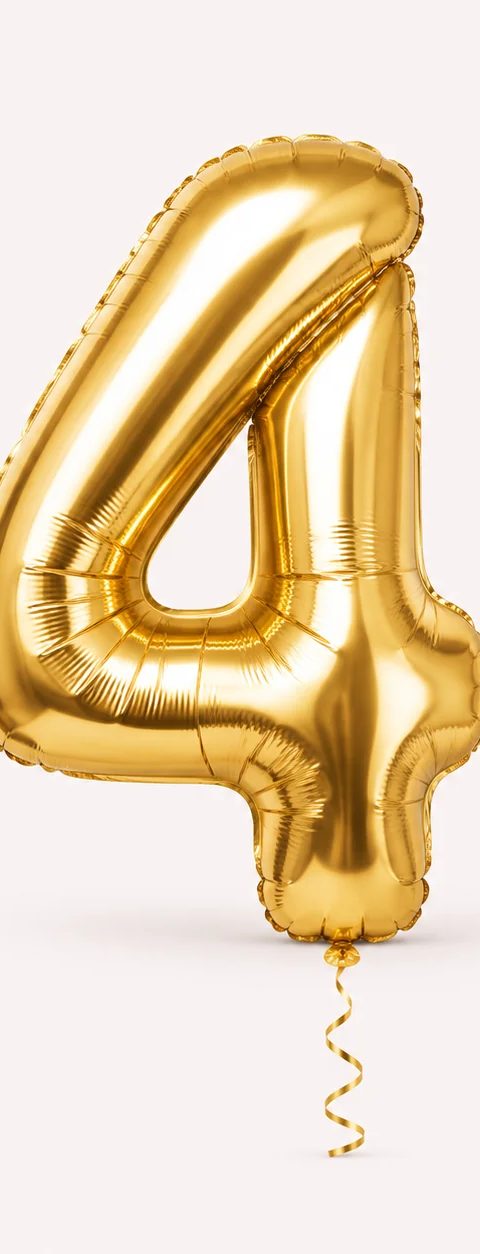 Number 4 balloon