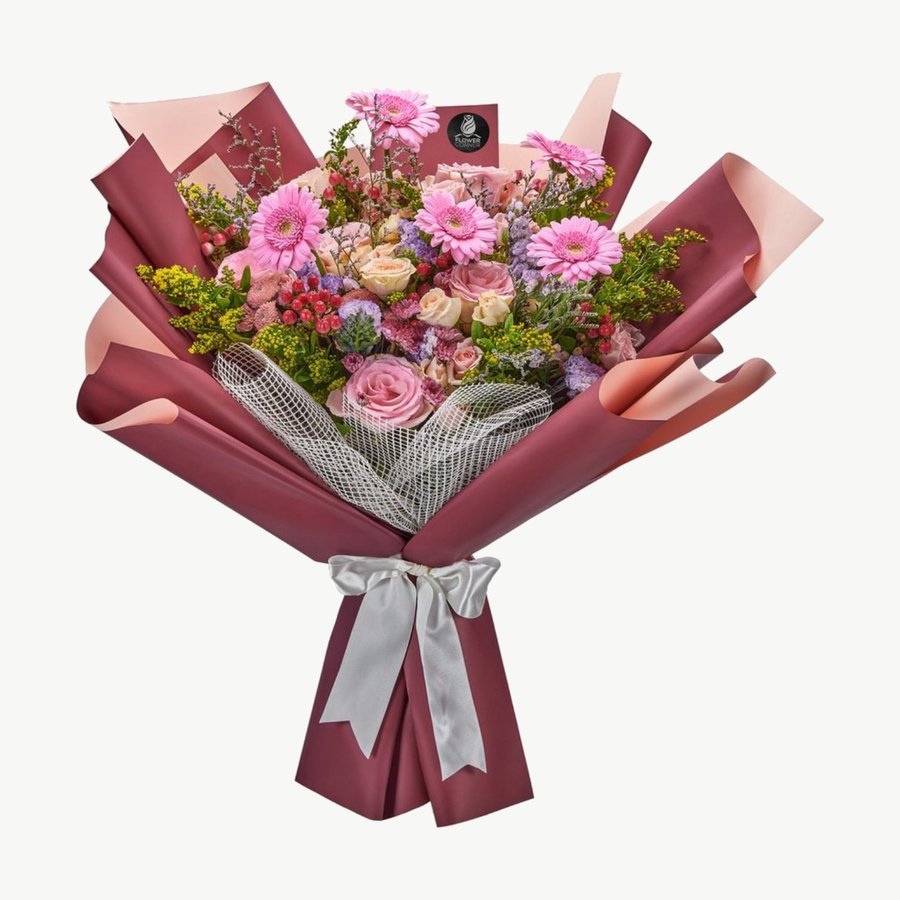Blush & Red Rose Bouquet in Black Wrap